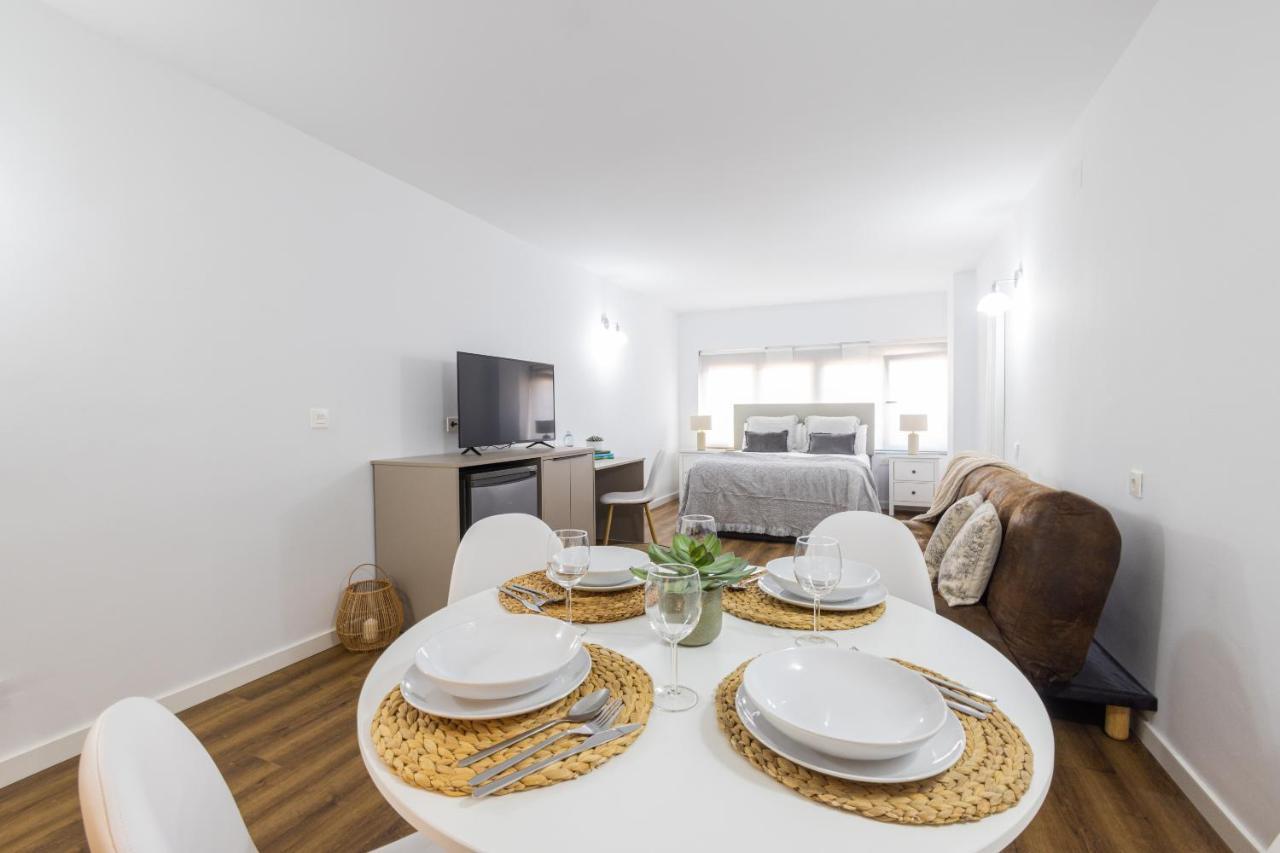 Florit Flats - The Apolo Studio Walencja Zewnętrze zdjęcie
